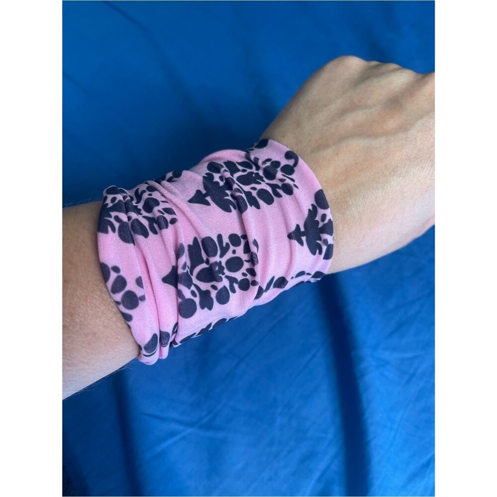 FP Movement by Free People Rumble Hair Tie Pink small logos NWT